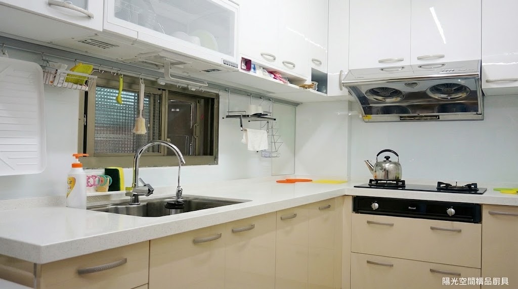 桃園市桃一路L型廚具與電器平台完工照