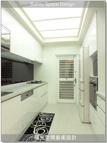 BLUM五金抽屜滑軌細節