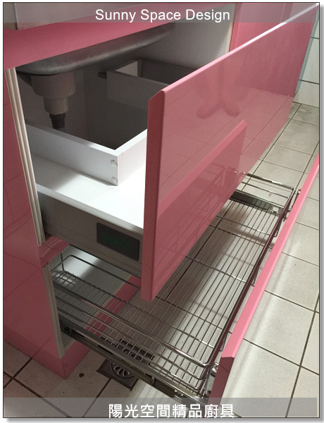 喜特麗JT-3618Q烘碗機與藍色水晶門板