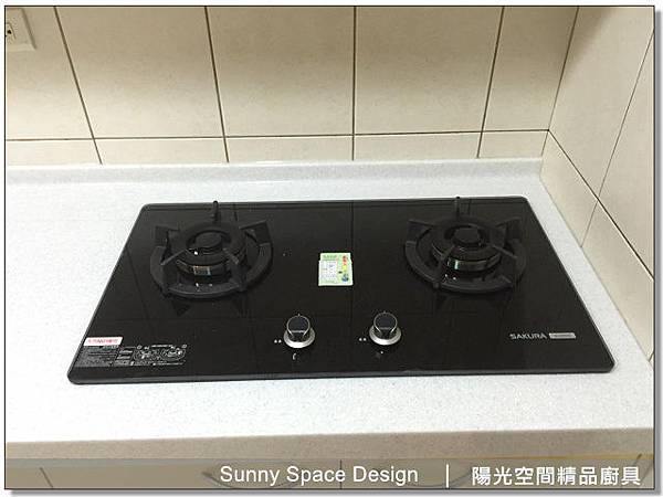 木三抽收納配置特寫