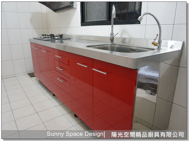 瑋俊T1-620單水槽與檯面接合處