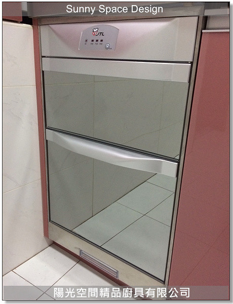 雙水槽＋鵝頸龍頭配置