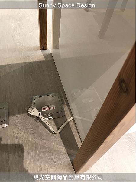 韓國人造石檯面與水槽配置