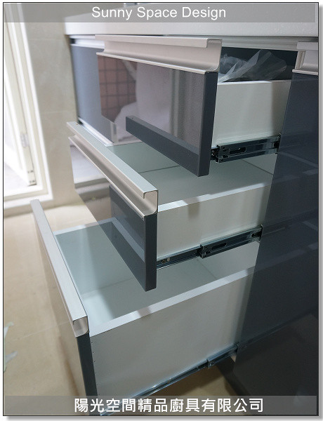 人造石檯面與基本款水槽