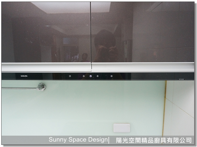 防蟑防臭水槽與檯面接合處