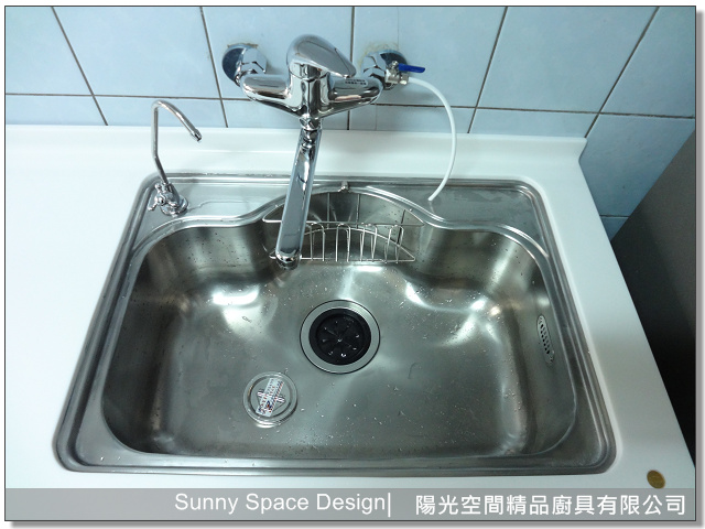 不鏽鋼下櫃桶身內部細節