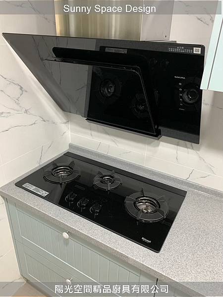 調味品側拉架收納細節