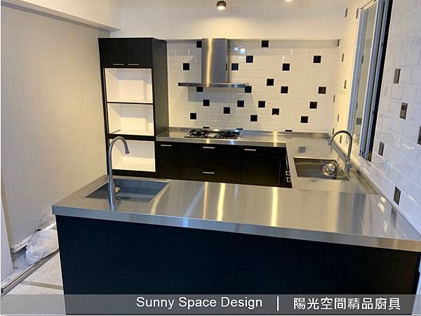 櫻花雙口爐G-2926G與不鏽鋼檯面