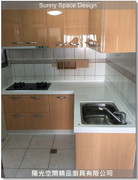 木紋水晶門板與樂天石檯面質感