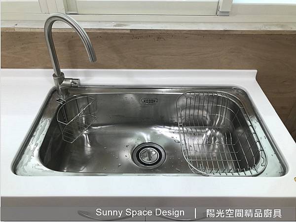 U1-860大水槽與三用龍頭