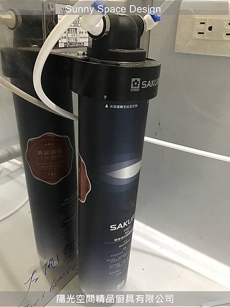 不鏽鋼桶身與轉角小怪物收納