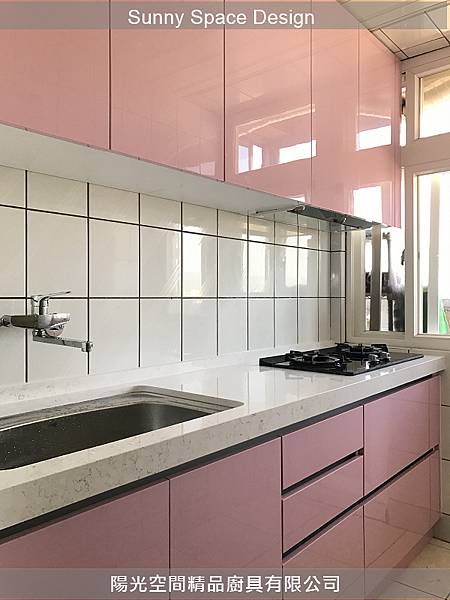 不鏽鋼下櫃桶身內部結構