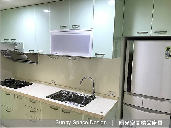 上櫃收納空間展示