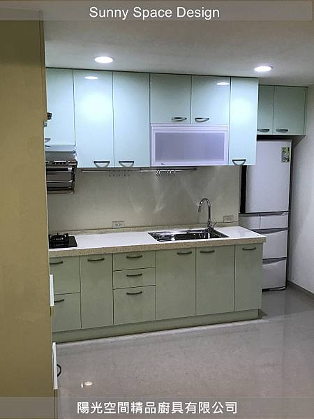 木三抽收納餐具示意