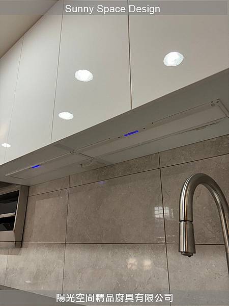 水槽下凹型拉籃設計