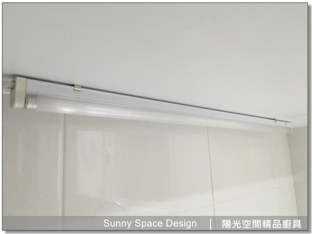 國產鋁抽收納小物配置