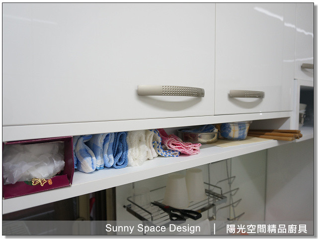 爐下BLUM鋁抽耐重抽屜示範