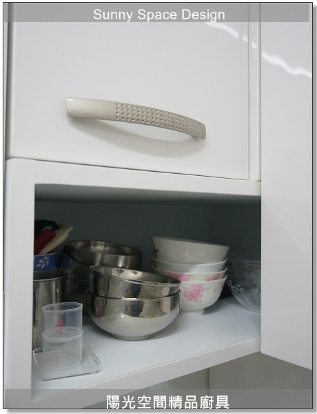 調味品側拉架收納展示