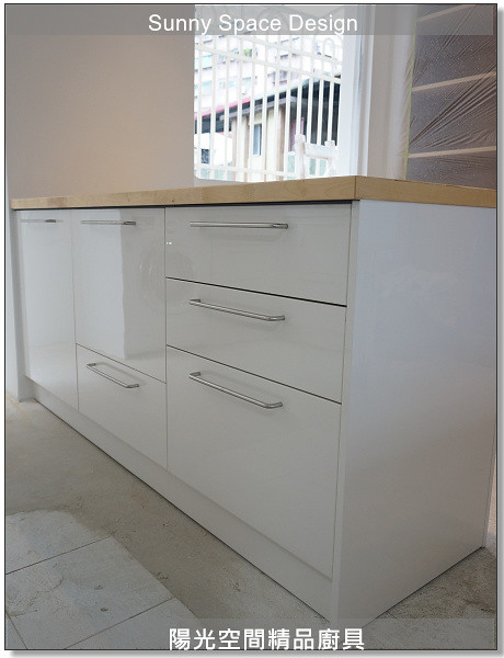 L型角落整合洗衣機配置