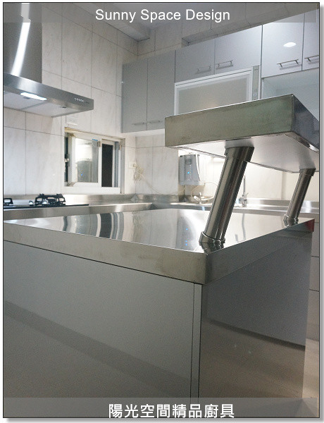 櫻花Q-7565烘碗機與上櫃