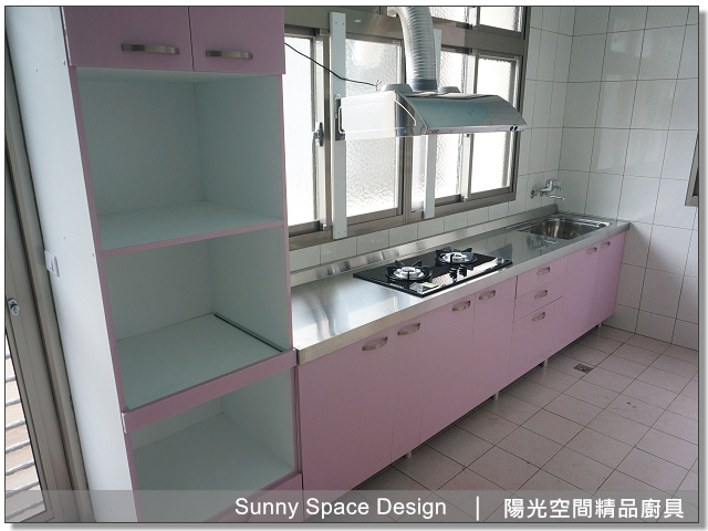 不封窗安裝抽油煙機的加強木心板結構