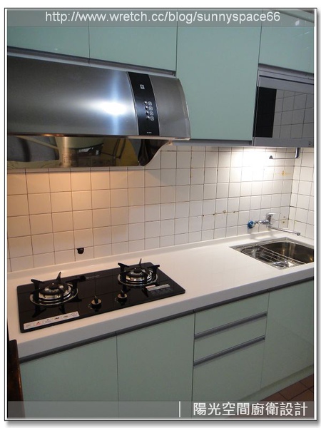 施工前傳統廚具對比照