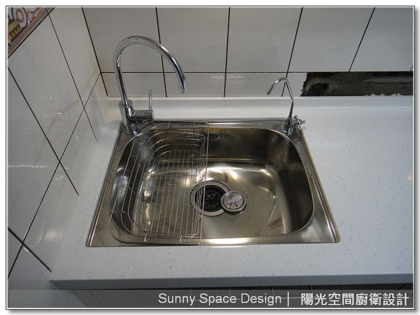 韓國人造石原廠金牌標章