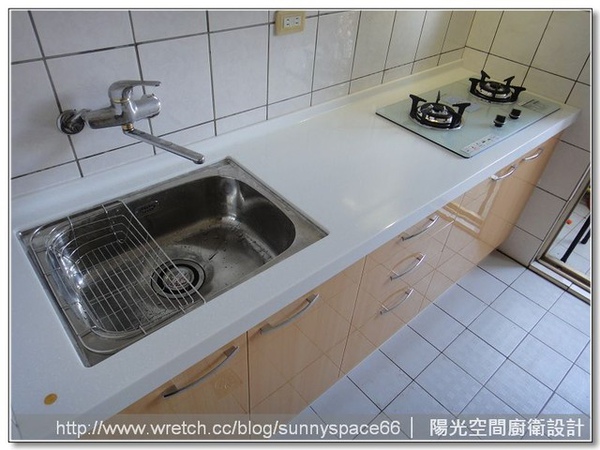 爐下四邊拉籃收納展示