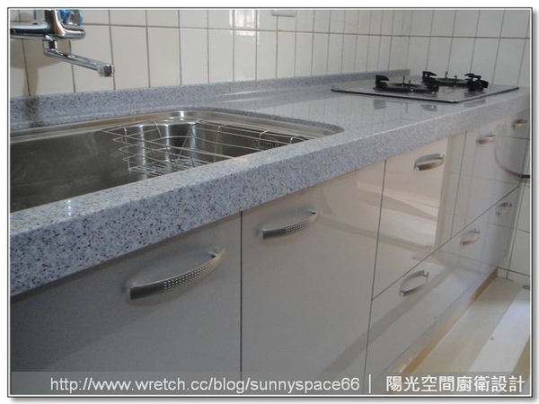 瑋俊海灣型水槽與BOSS壁式龍頭