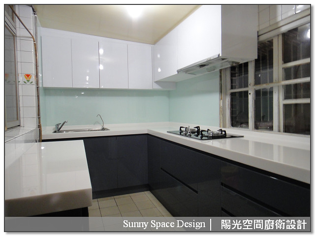 無把手廚具與45度斜角下櫃細節