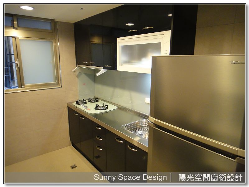 6cm厚實不鏽鋼檯面細節