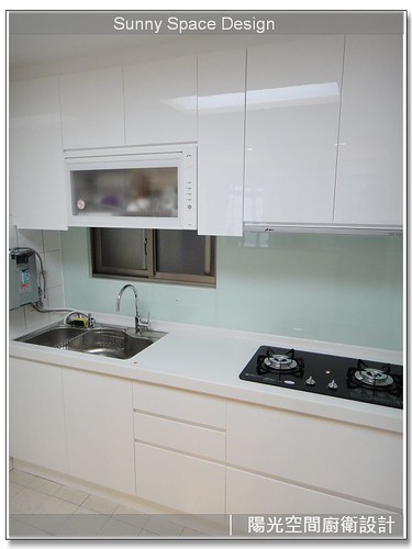 廚具側面線條與收邊