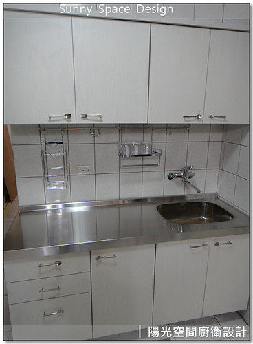 不鏽鋼下櫃桶身內部結構