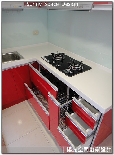 G型鋁把手與緩衝抽屜