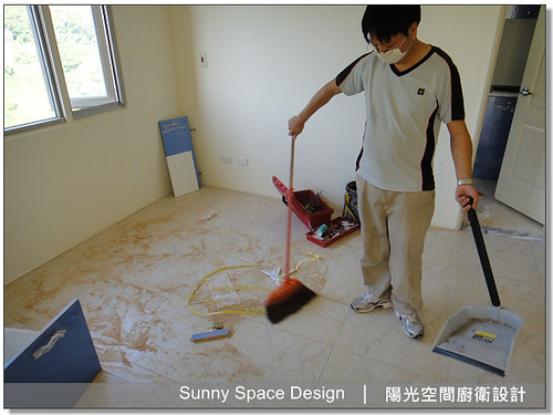 雙口瓦斯爐與水槽配置實拍