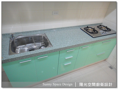 墨綠人造石檯面質感近拍