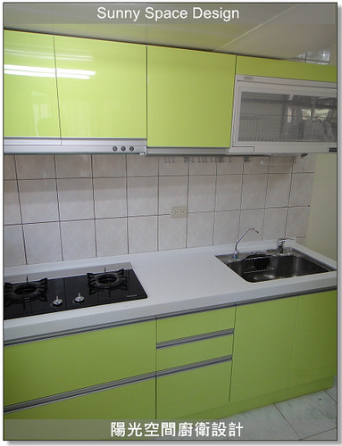 水槽櫃內整合愛惠浦淨水器