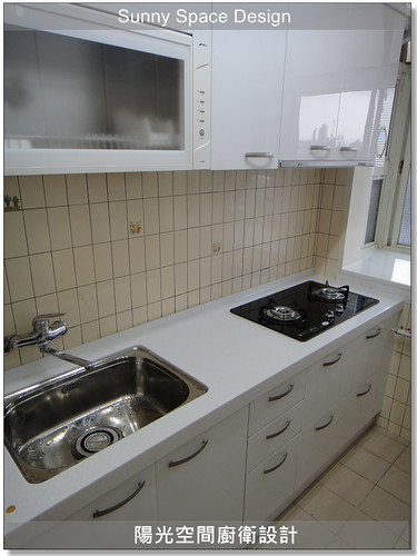 廚房完工後溫馨氛圍