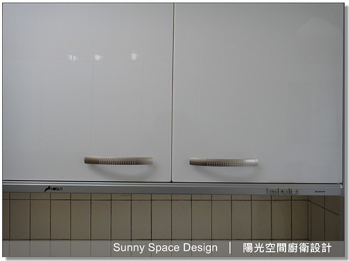 廚具側面視角與整體收納