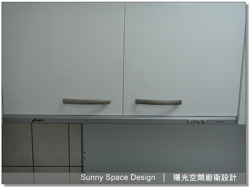 板橋莒光路 L 型結晶鋼烤廚房全景