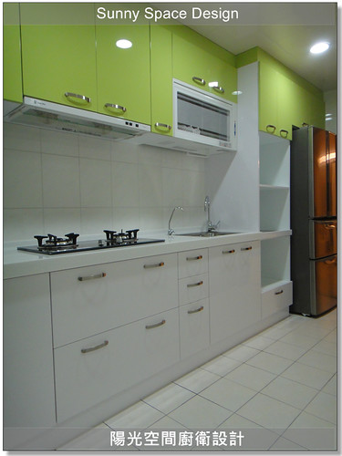 人造石檯面與門板細節