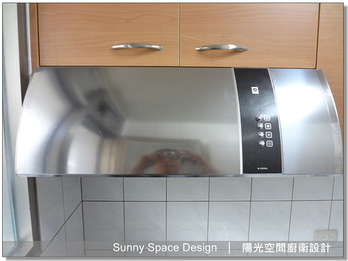 水槽櫃不銹鋼桶身搭配3M淨水器