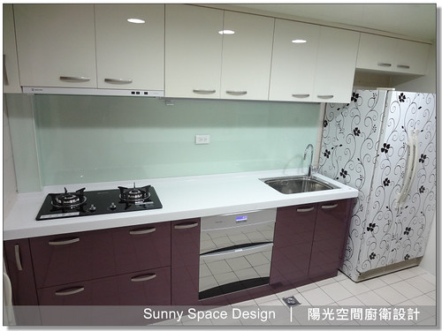 櫻花雙口玻璃爐 G-2511G 與紫色下櫃