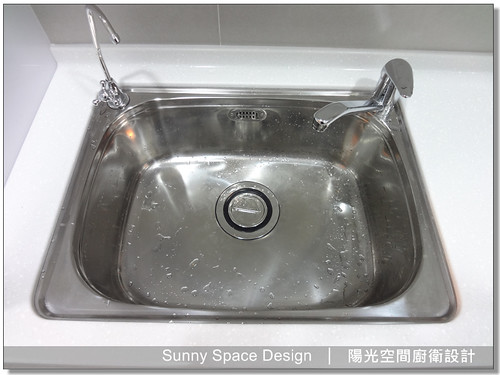 豪山隱藏式油煙機與吊櫃整合