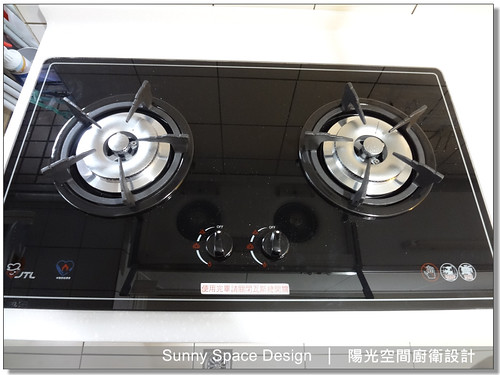 瑋俊 T1-620 水槽與 BOSS 鵝頸龍頭