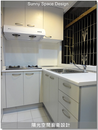 陽台廚房完工後寬敞視角