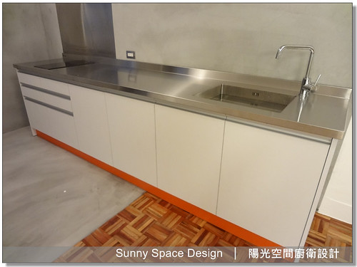 永和豫溪街不銹鋼檯面下櫃全景