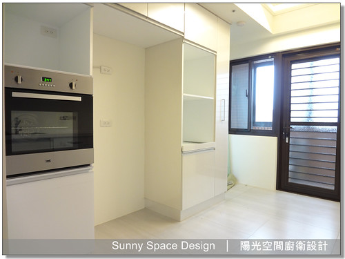 寬敞的備料平台空間