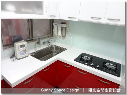 櫻花雙口玻璃爐與隱藏式抽油煙機