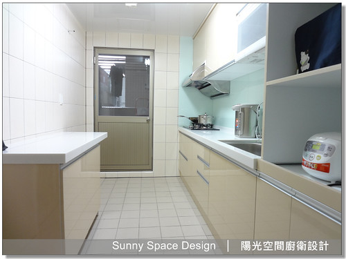 三星人造石SI414與淡可可色玻璃